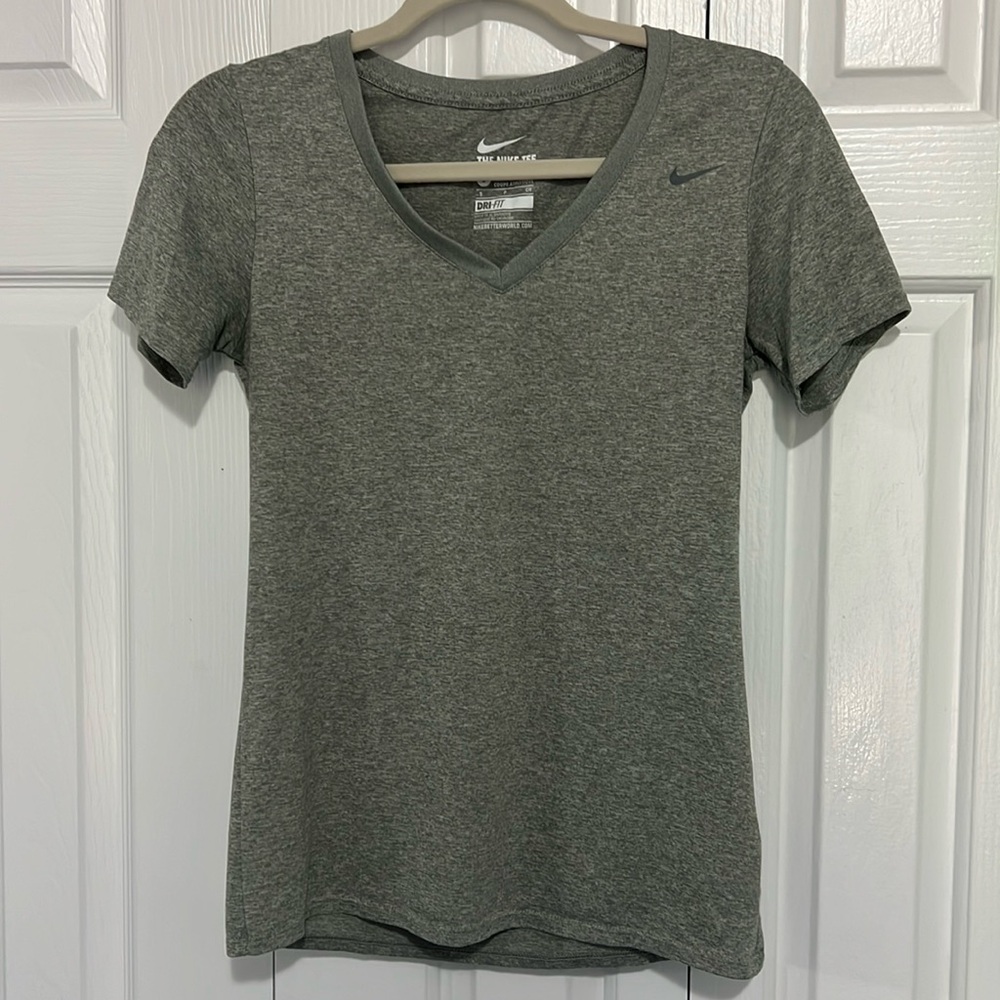 Nike V-Neck Shirt